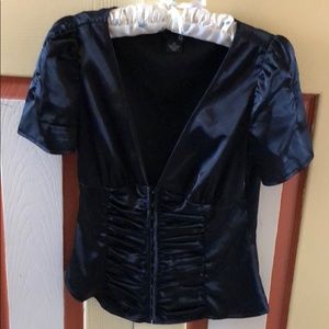 Short sleeves blouse